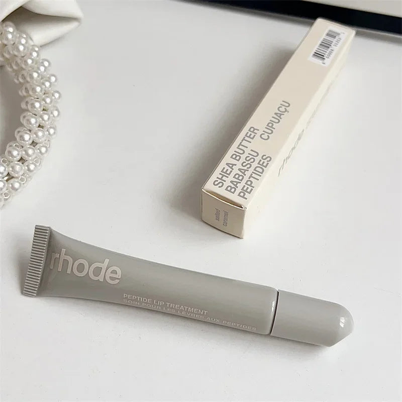 Plump Moisturizing Lip Glaze Essence