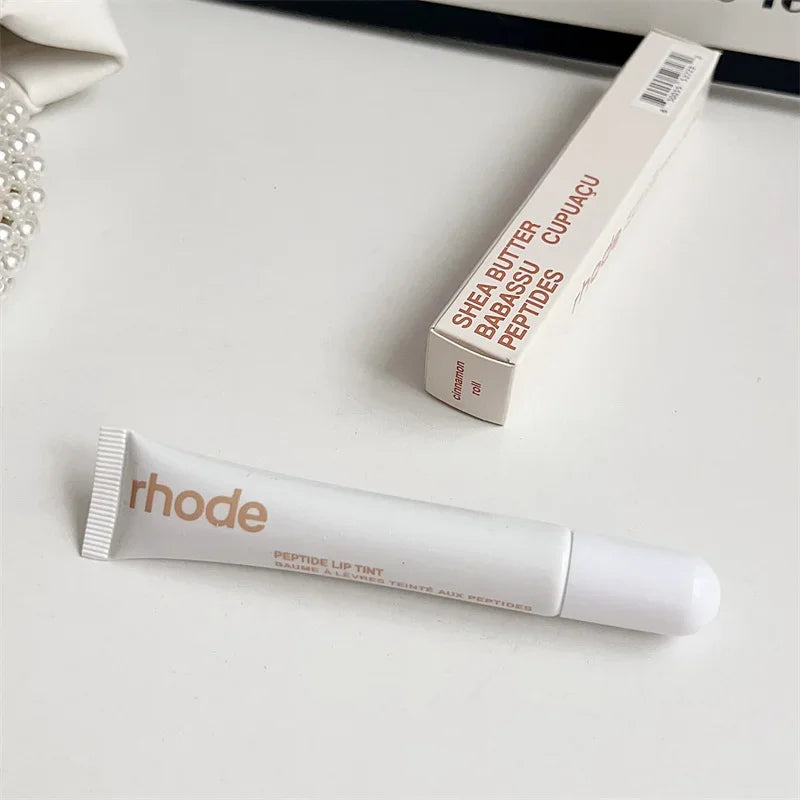 Plump Moisturizing Lip Glaze Essence